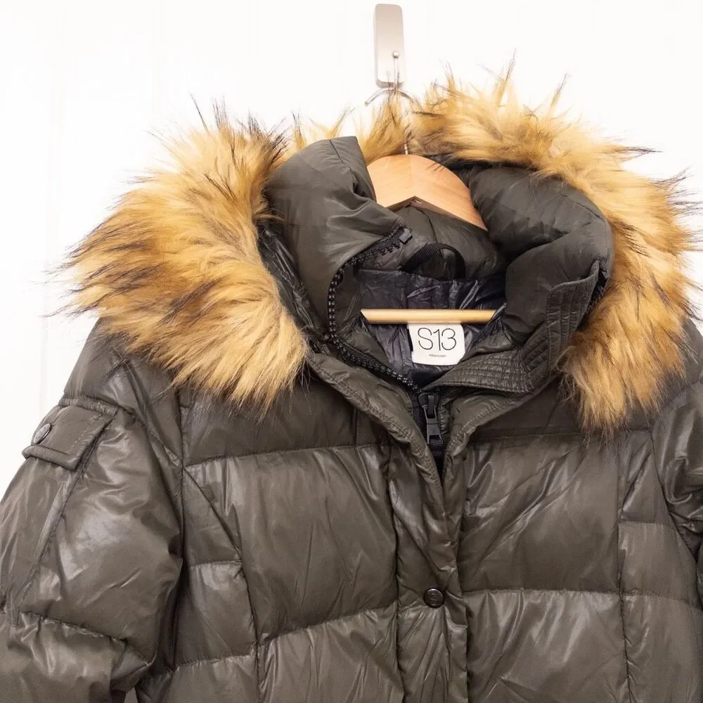 Women's Olive Puffer Jacket with Faux Fur Hood - Picture 3 of 16